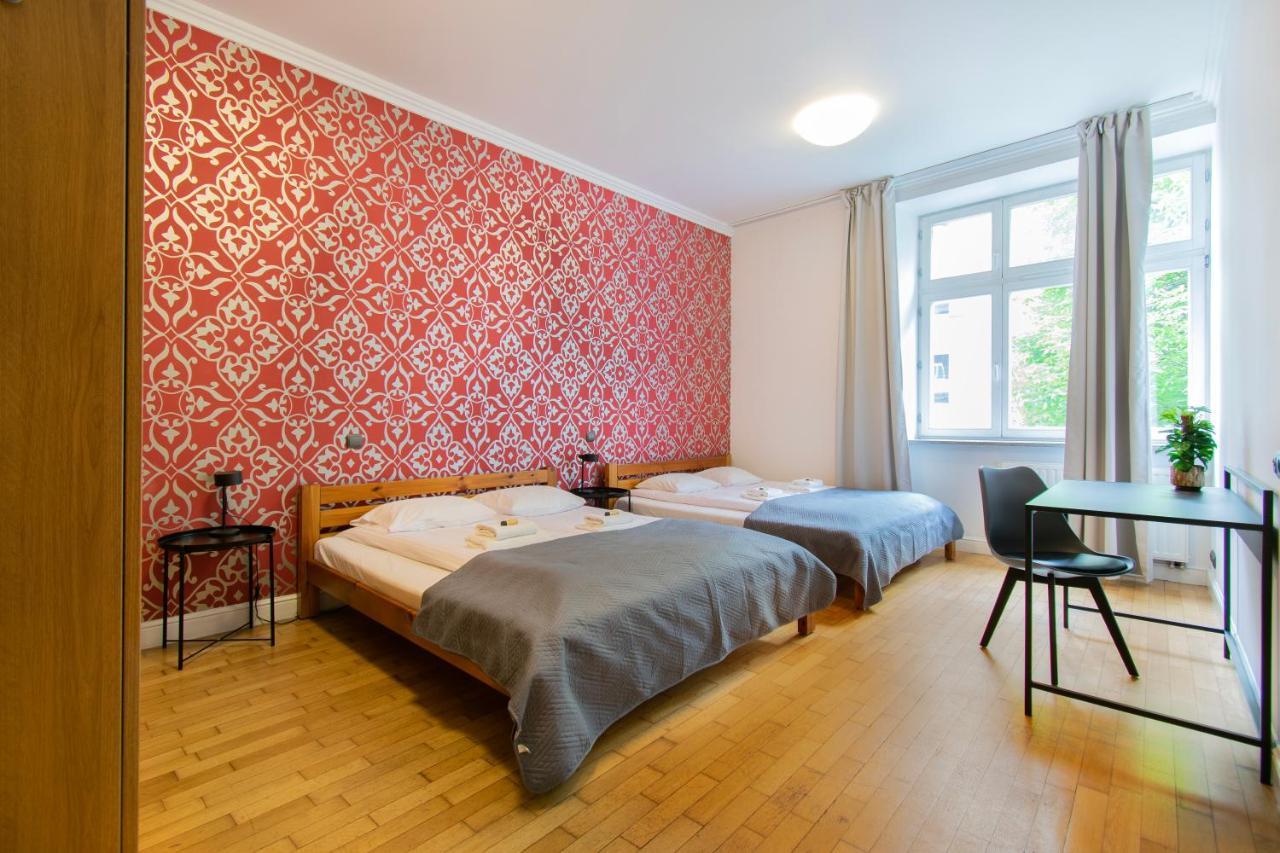Collosal 6 Bedroom Slowackiego Avenue * Krakau